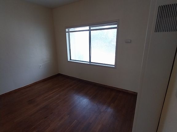 5th image of 240 River St APT 4