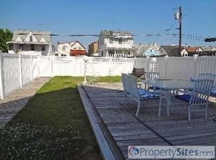 44 Troy Ave, Long Beach, NY 11561