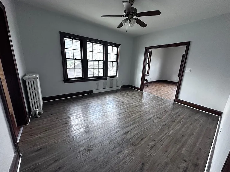 1325 Laclede Rd #2 — Photo 5