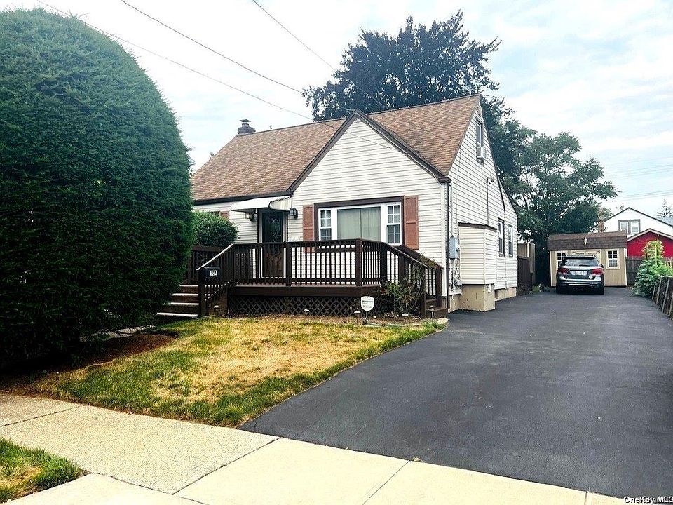 1st image of 104 Hillsboro Avenue