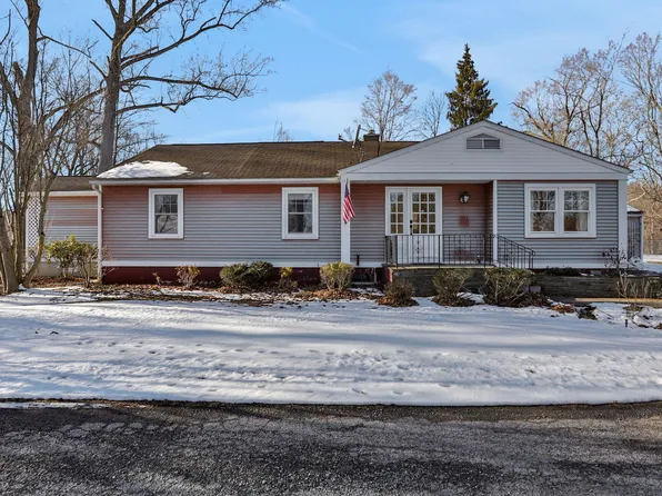 6 Staples Lane, New Windsor, NY 12553