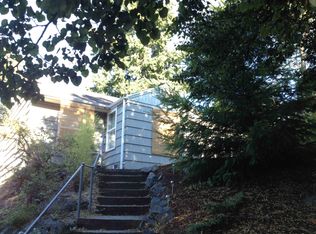 10016 Roosevelt Way NE, Seattle, WA 98125