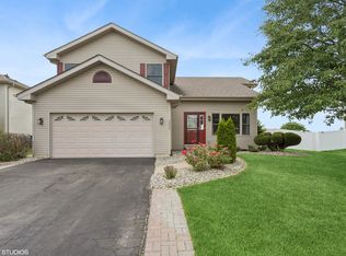 2033 Willow Brook Dr, Bourbonnais, IL 60914