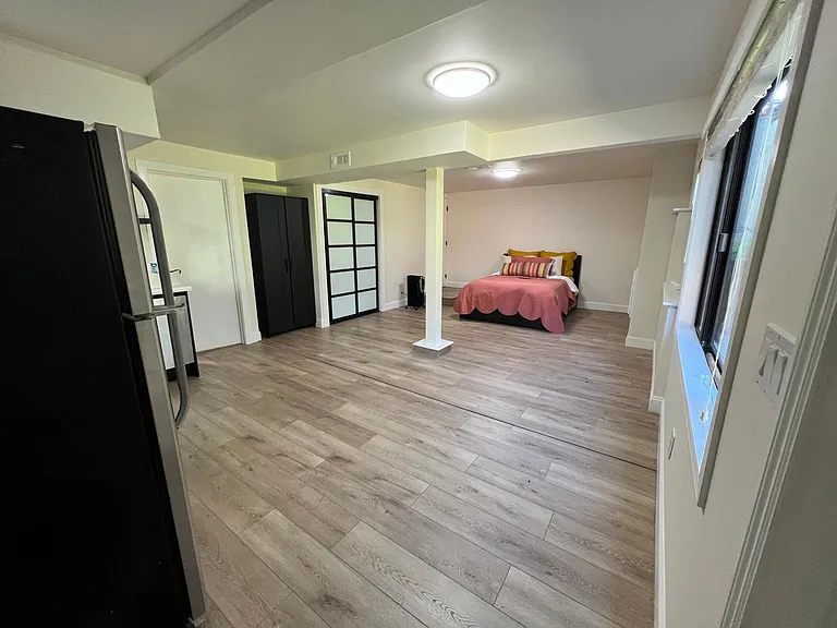 2900 Evergreen Dr — Photo 5