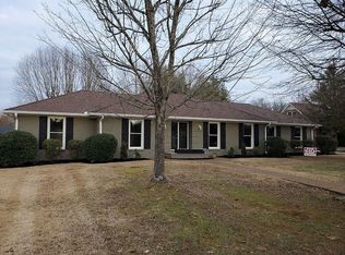 2056 Woodside Ct, Murfreesboro, TN 37130