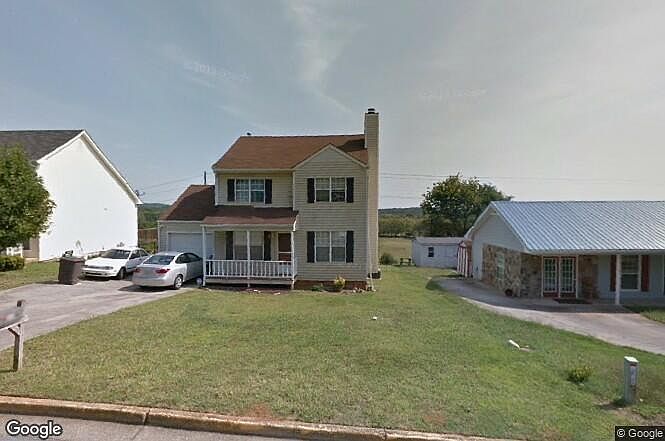 1st image of 135 Mayflower Cres