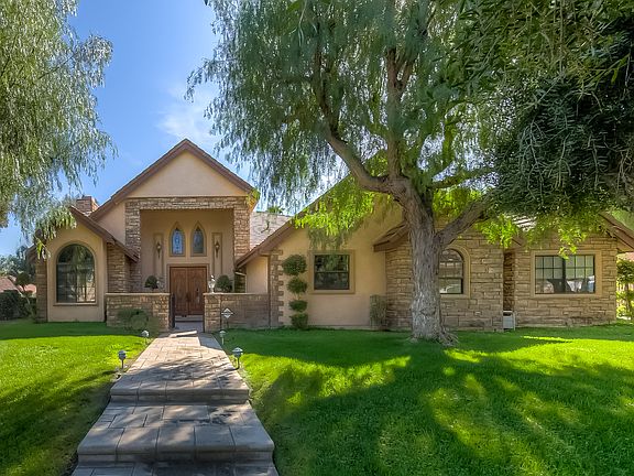 2nd image of 604 Wrede Way