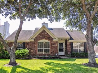 3908 Ivywood Dr, Pearland, TX 77584