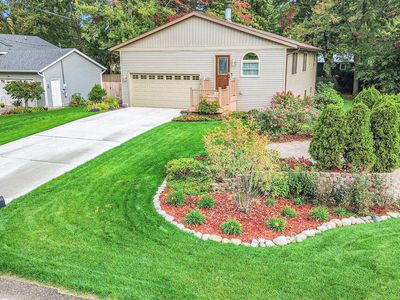 379 2nd Ave, Holland, MI, 49424