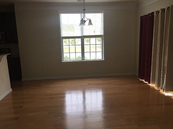 Hall - Dining Area