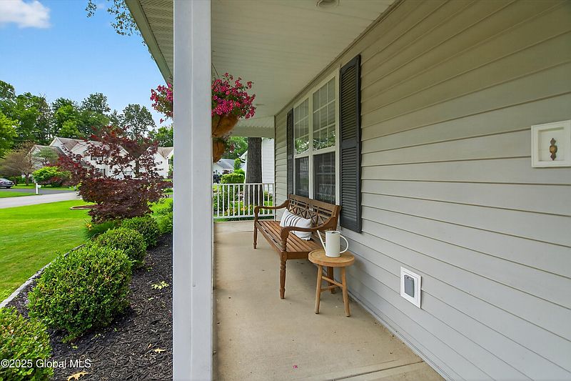 3rd image of 113 Woodfield Boulevard
