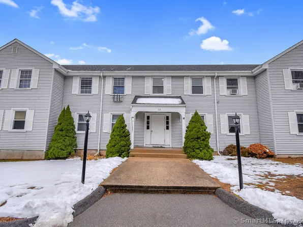 15 Economy Drive APT 6, Westbrook, CT 06498