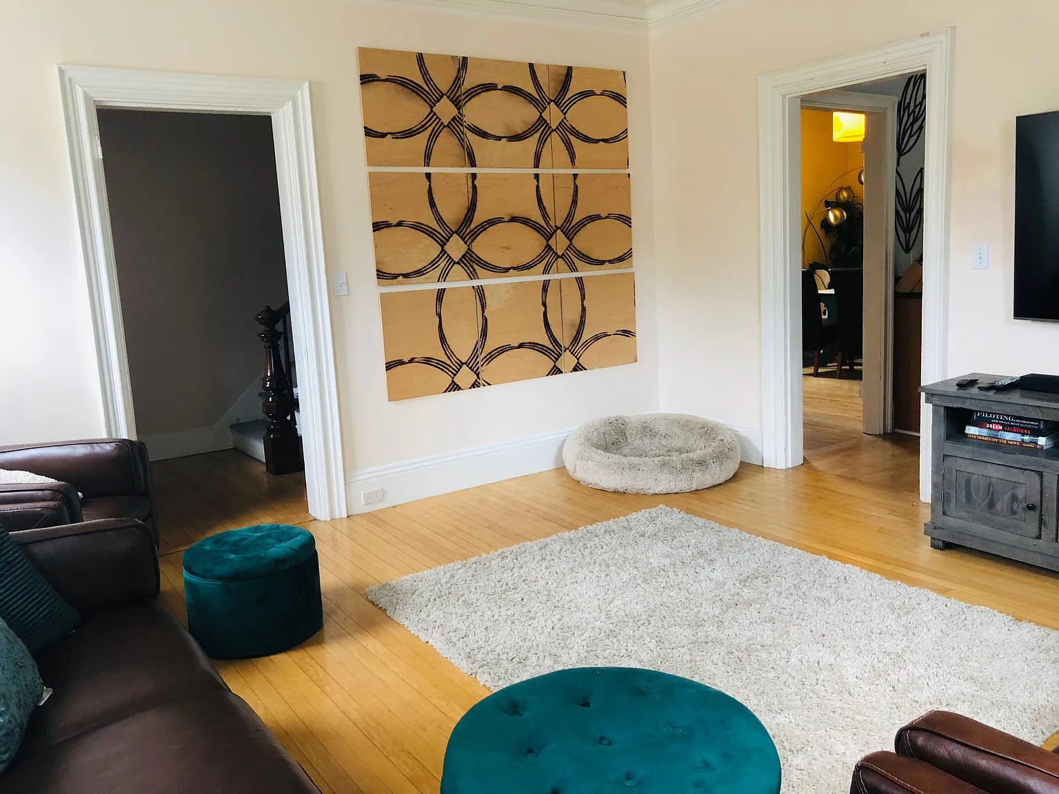 3 bed, 1288 sqft, $3,399 — Photo 2