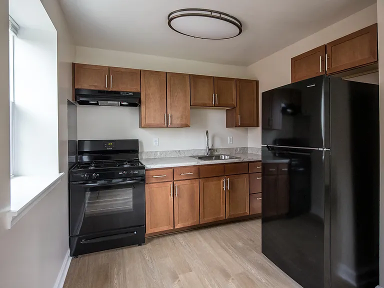 Heritage Row at Ridgecrest Village — Photo 24