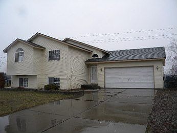5th image of 1805 N Foxglove Ln
