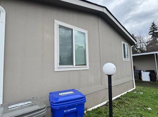 13055 SE Stark St UNIT 39, Portland, OR 97233