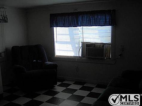 4th image of 132 County Road 533