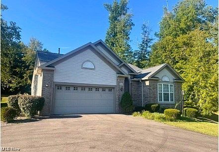 1st image of 566 Mock Orange Lane