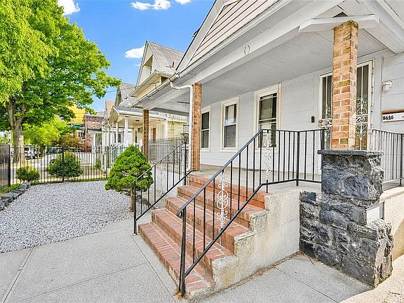 3rd image of 8616 120th St