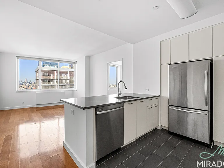 80 Dekalb Ave #29C — Photo 1