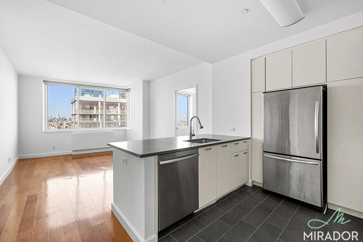80 Dekalb Avenue 29C