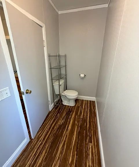 617 Fremont Ave NW — Photo 7