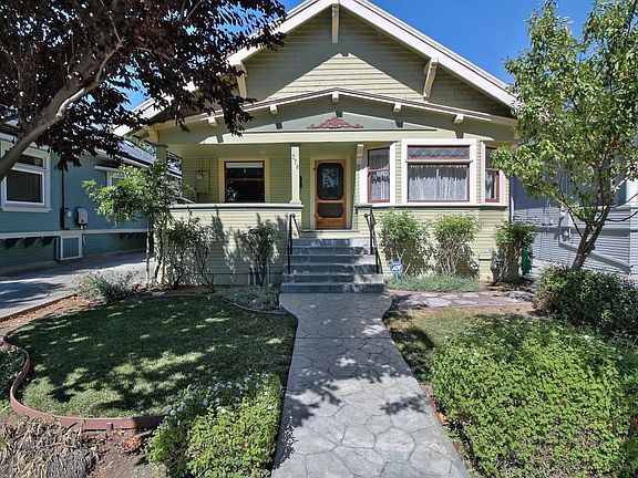 2nd image of 378 Gifford Ave