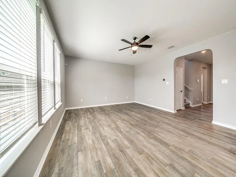 26006 Los Mirasoles — Photo 7