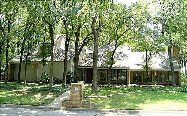 1st image of 2229 Stafford Dr