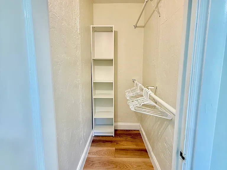 Walk-in closet