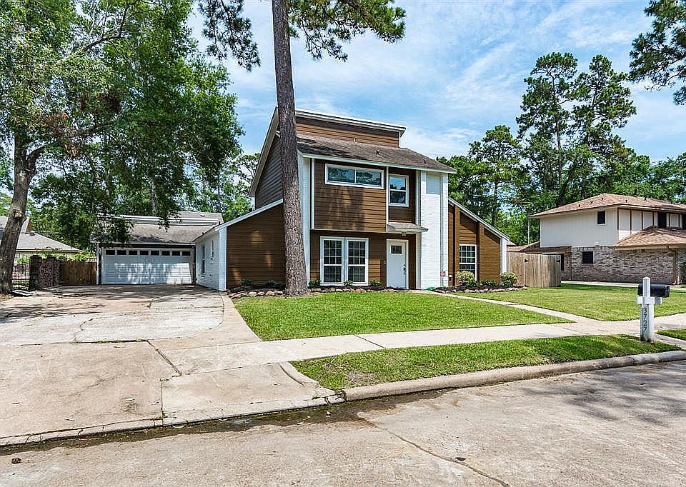 2nd image of 3727 Autumn Ln