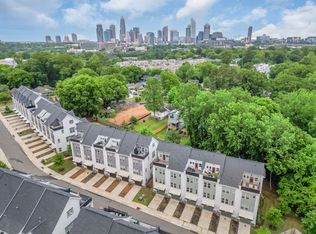 570 W End Dr, Charlotte, NC 28208