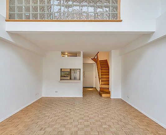 3rd image of 250 W 89th St APT 11E