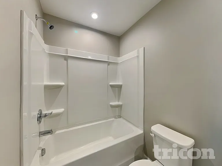 104 Cavesson Ave — Photo 14