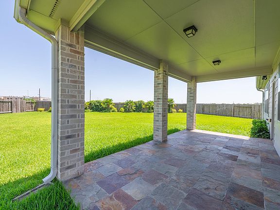 5th image of 26302 Fox Ridge Ln