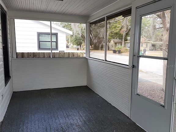 2nd image of 425 NW 10th Ave