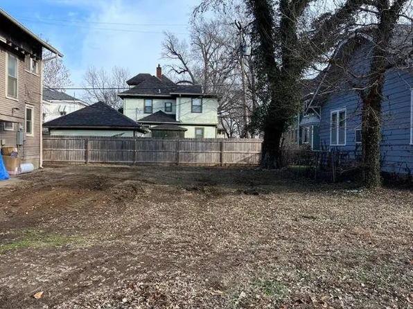 511 S 9th St, Salina, KS 67401