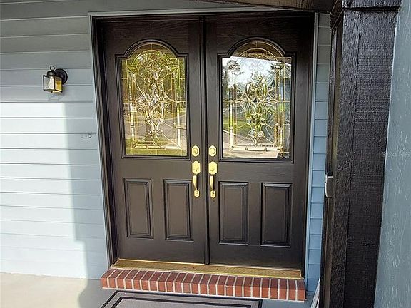 4th image of 12204 LONGSTRAP LANE