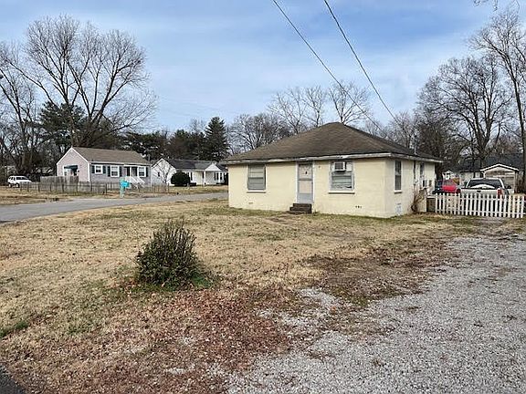 2nd image of 625 Eastview Dr
