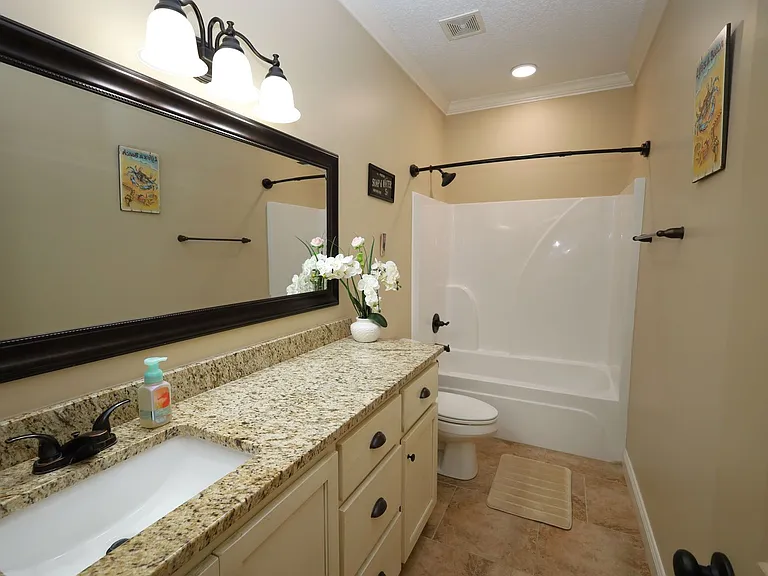 3905 Crusader Ct — Photo 13
