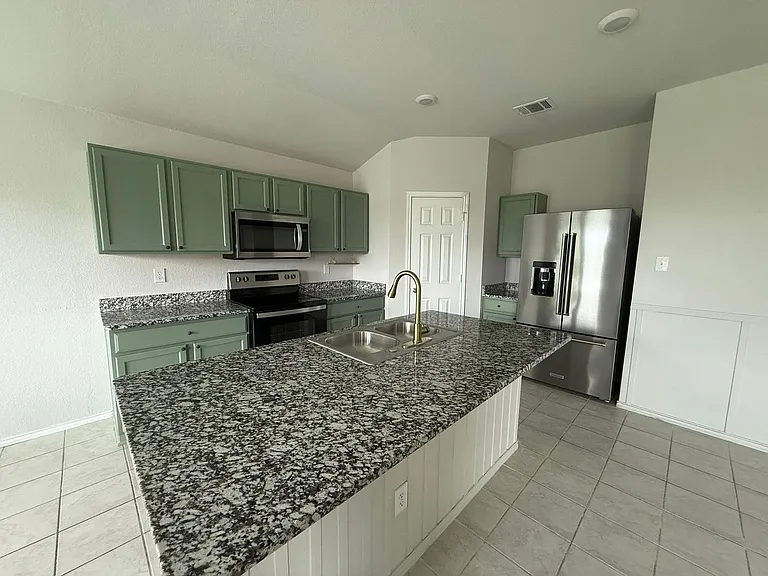9610 Murandy Dr — Photo 6