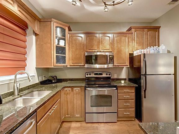 2nd image of 1741 Spyglass Dr #1-124
