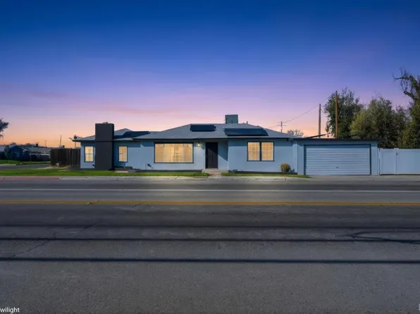 100 W Terrace Dr, Hanford, CA 93230