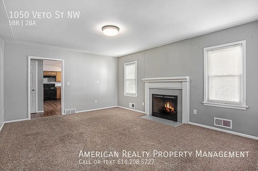 5 bed, 2134 sqft, $3,100 — Photo 2