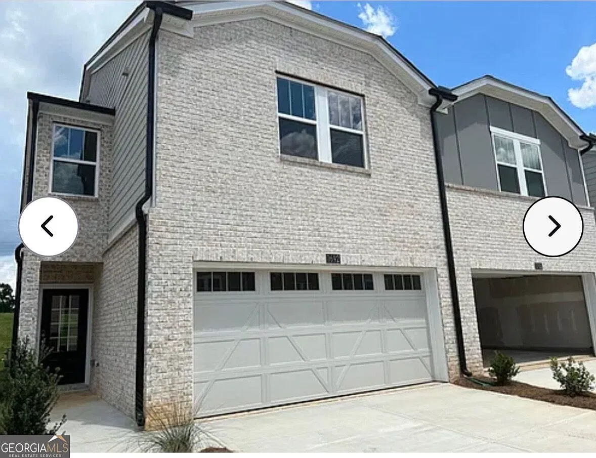 3 bed, 2.5 bath, 1888 sqft, $2,450 — Photo 1