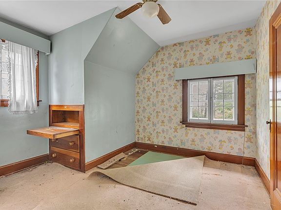 23rd image of 613 Briarcliff Dr