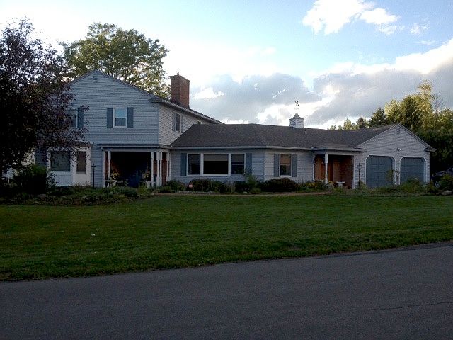 1st image of 101 Litchfield Dr