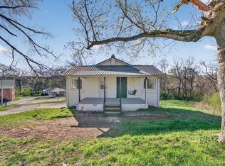 8294 Lawrenceburg Hwy, Mount Pleasant, TN 38474