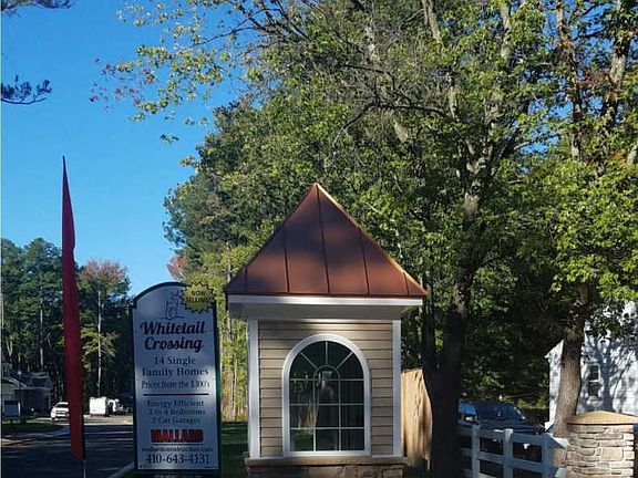 3rd image of 111 Fawn Ln