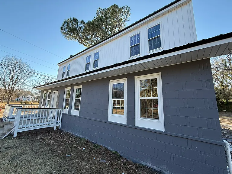 221 E Plank Rd — Photo 35